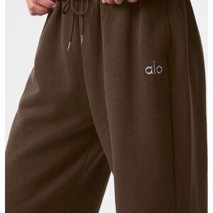 Accolade Straight Leg Sweatpant - Espresso
